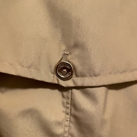 Calvin Klein Classic Beige Trench Coat size M EUC - Picture 6 of 8